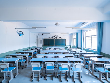 定边学生教室