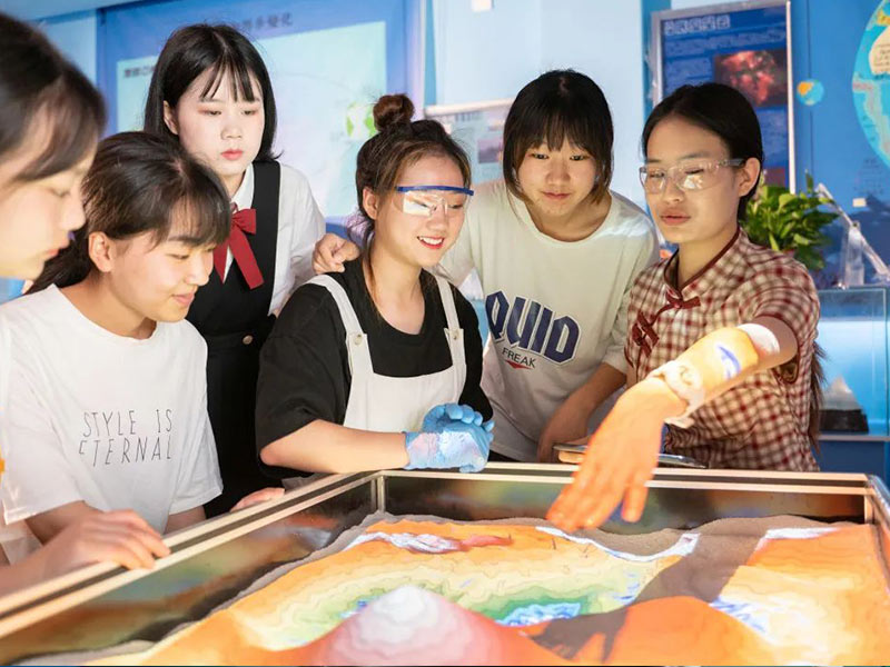 定边数字化地理实验室