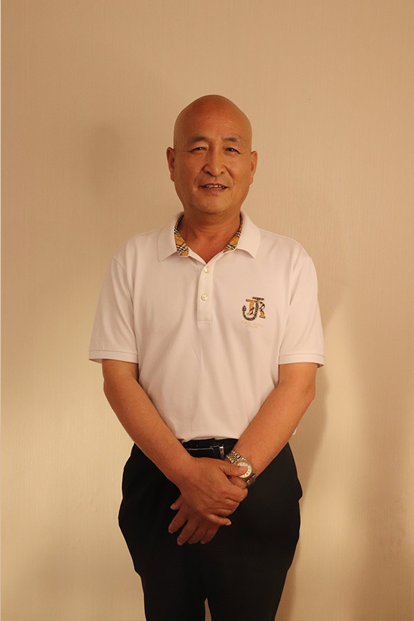 定边杨养民 本科学历，毕业于陕西师范大学